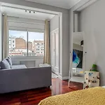 Canela Homes Eixample Apartment Barcelona