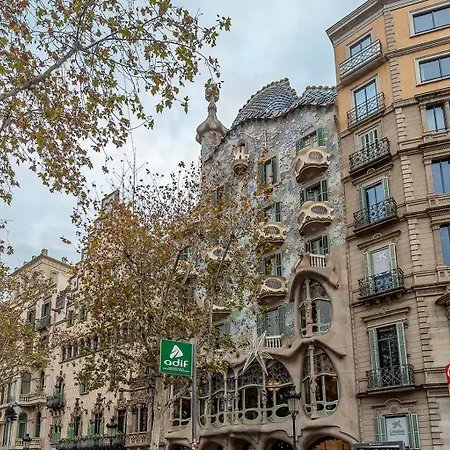 Canela Homes Eixample Apartmán *