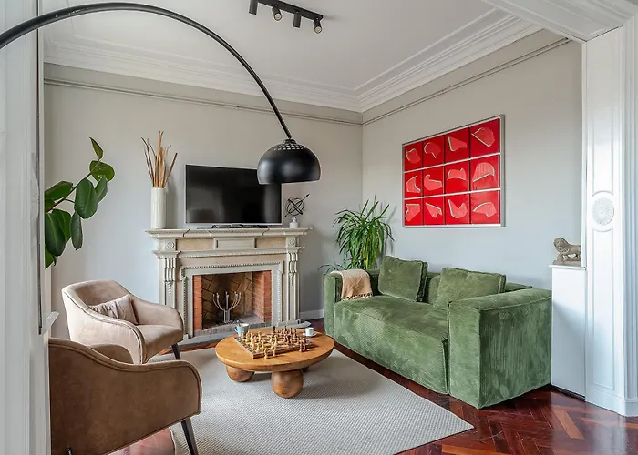 Canela Homes Eixample アパート