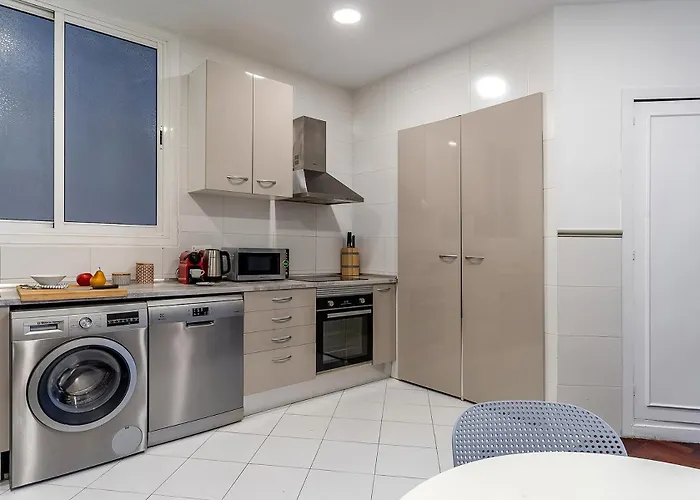 Canela Homes Eixample Apartment *